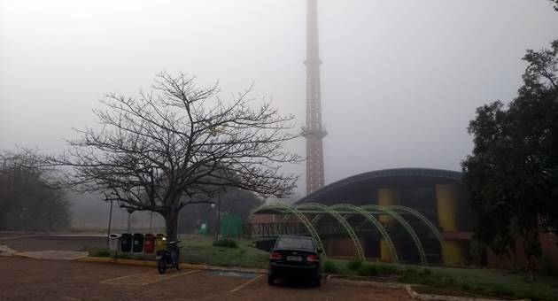 Campo Grande registra neblina e sensação térmica de 9°C nesta terça-feira
