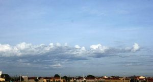 Céu deve permanecer parcialmente nublado em MS no primeiro dia de agosto. (Foto: Edemir Rodrigues/Subcom)