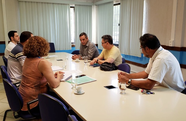 Reunião do Conselho de Programação da Educativa UFMS FM foi realizada na quarta-feira, na reitoria da universidade. (Foto: Divulgação)