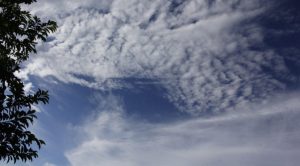 Dia será de calor, com céu entre parcialmente nublado e nublado com chuva à tarde no Norte e Noroeste, segundo o Cemtec. (Foto: Chico Ribeiro/Subcom/Arquivo)