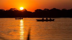 Dia promete temperaturas de até 37ºC na região de Porto Murtinho; calor vem acompanhado de baixa umidade do ar. (Foto: Chico Ribeiro/Subcom/Arquivo)