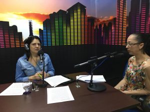 Fabiane Dittmar Duarte detalhou no Bom Dia Campo Grande como funcionarão as ações de prevenção contra ISTs durante o Carnaval. (Foto: Rose Rodrigues/Fertel)