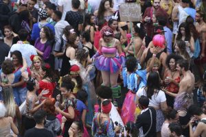 Panorama MS debate nesta quinta-feira meios de o folião curtir o Carnaval com segurança. (Foto: Valter Campanato/Agência Brasil)