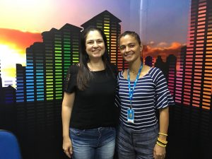Maristela Cantadori e Luciana Montera, que deu detalhes ao Bom Dia Campo Grande sobre a 71ª Reunião da SBPC. (Foto: Rose Rodrigues)