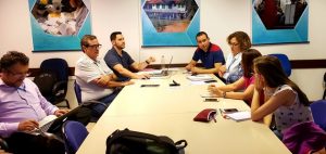 Prorrogação de acordo entre Fertel e UFMS foi celebrado durante reunião do Conselho de Programação da rádio universitária. (Foto: Fertel)