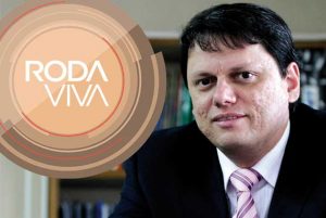 Ministro da Infraestrutura é o entrevistado desta segunda-feira no Roda Viva. (Foto: TV Cultura/Divulgação)