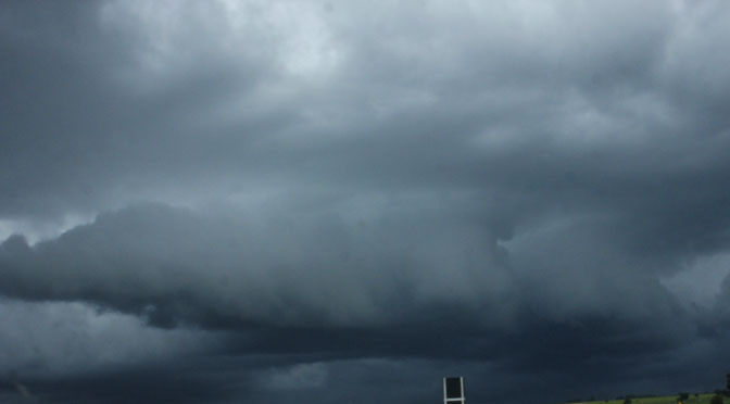 Meteorologia prevê um dia entre parcialmente nublado e nublado em todo o Estado, com chuvas no Norte e Noroeste. (Foto: Subcom)