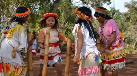 Festival acontece em aldeia kadiwéu em Porto Murtinho. (Foto: Fabiana Fernandes)