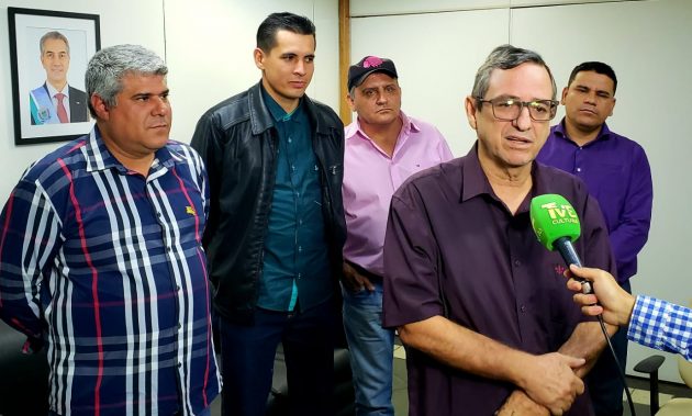 Diretor-presidente da Fertel agradeceu interesse da população de Bonito em emissoras públicas de MS. (Foto: Iasmin Biolo/Fertel)