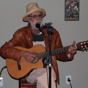 Morre aos 68 anos o músico Maurício de Barros Almeida